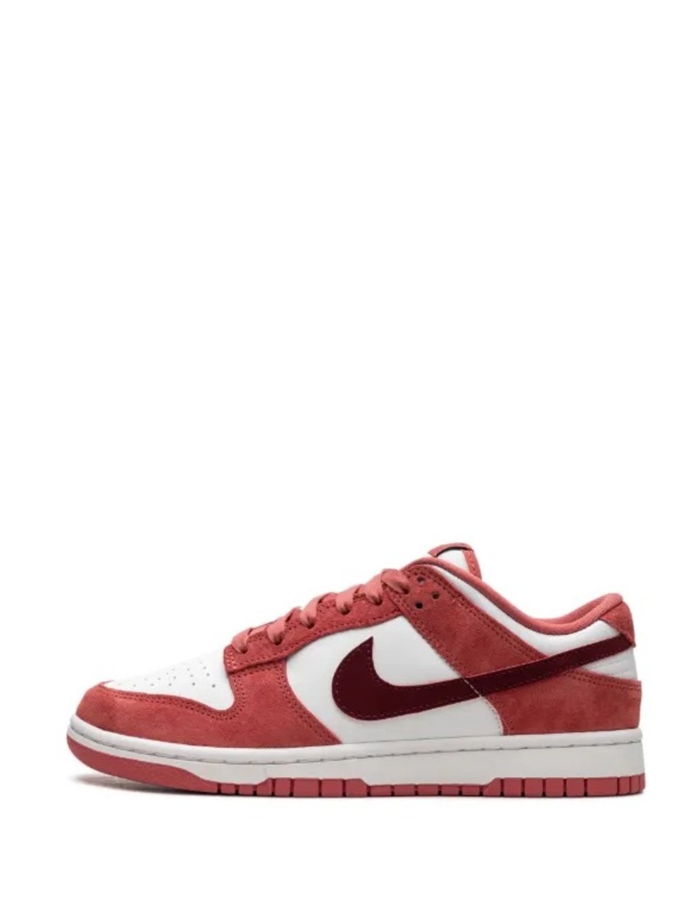Nike Dunk Low “Valentine’s Day”